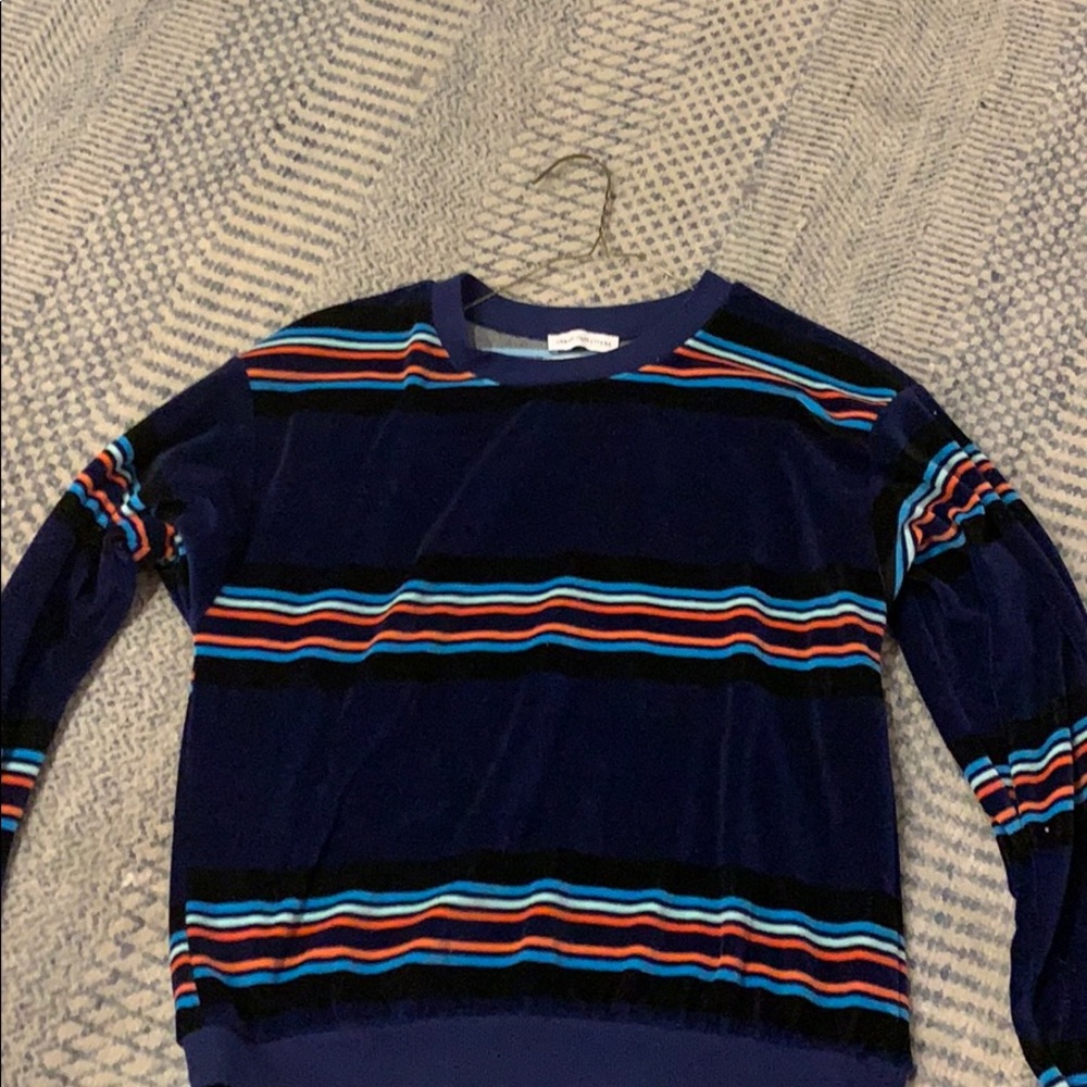 Long Sleeve UA Striped Sweatshirt